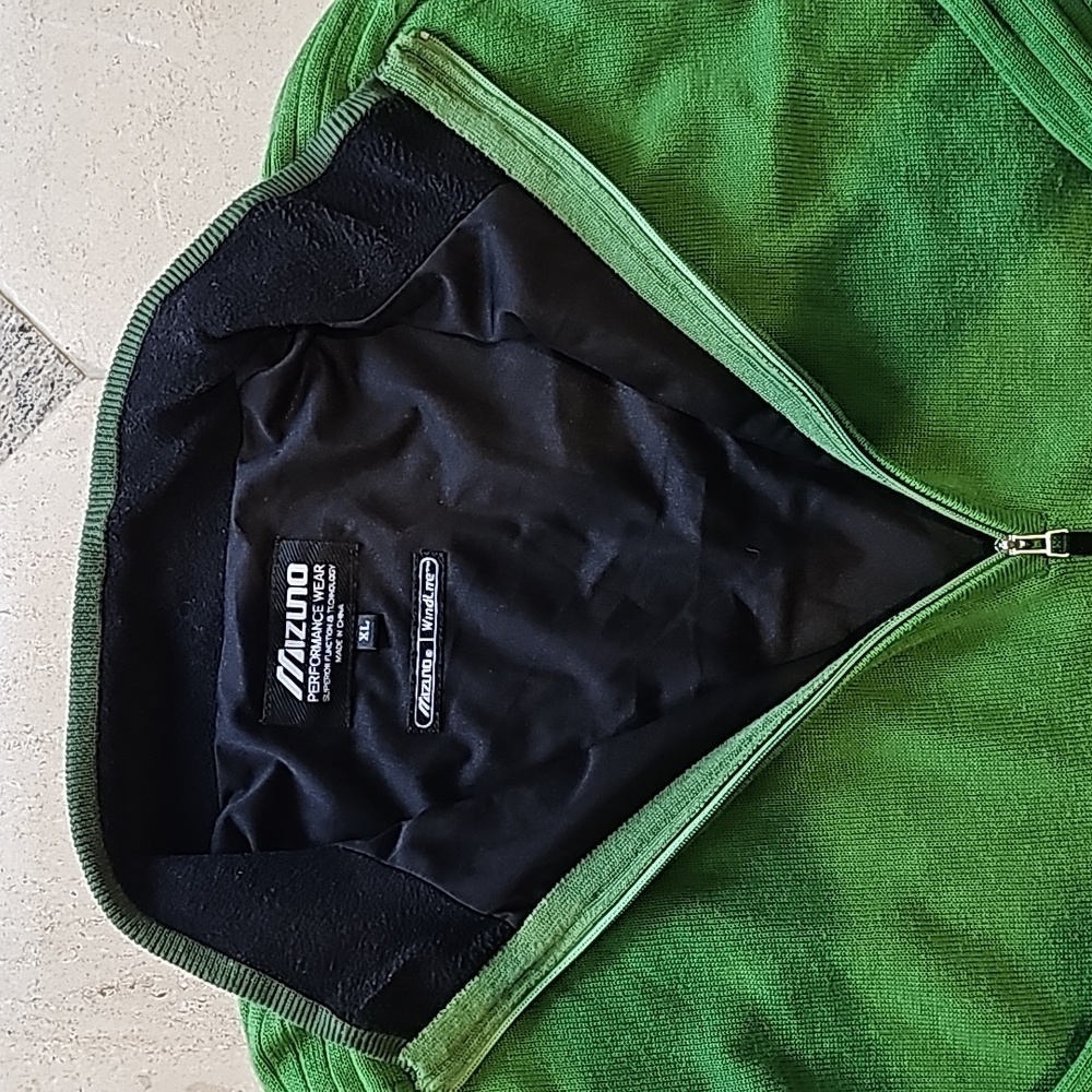 Mizuno windbreaker - Picture 2 of 5